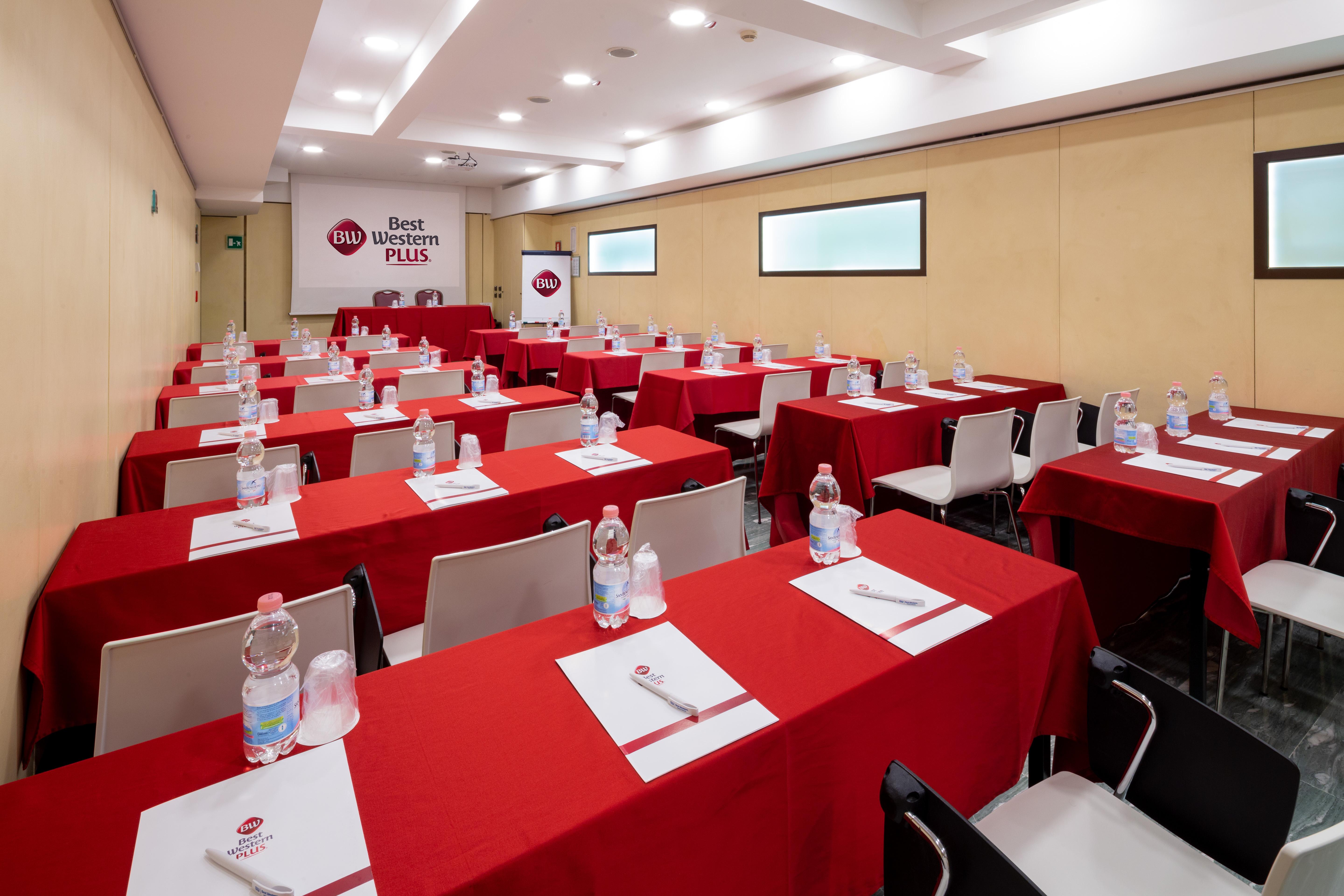 Western Galles Hotel